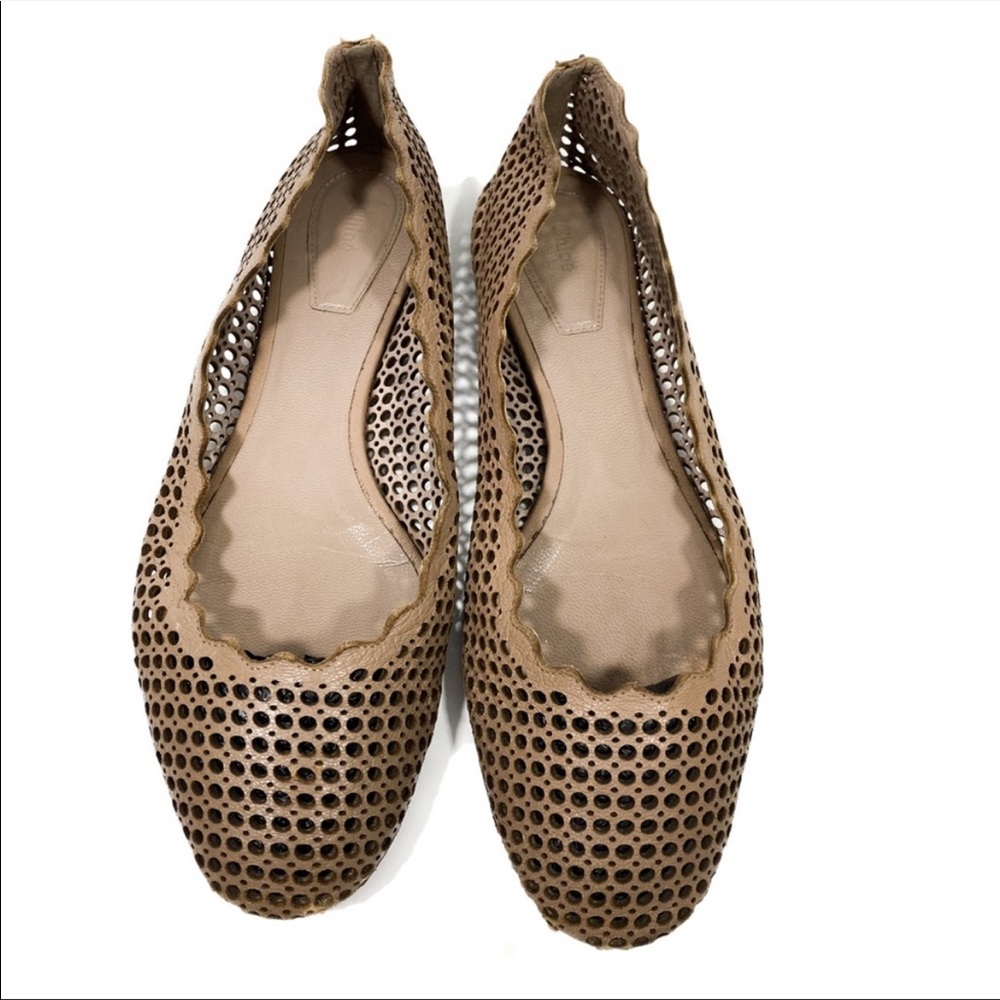 Chloe scalloped perforated flats in beige rose
